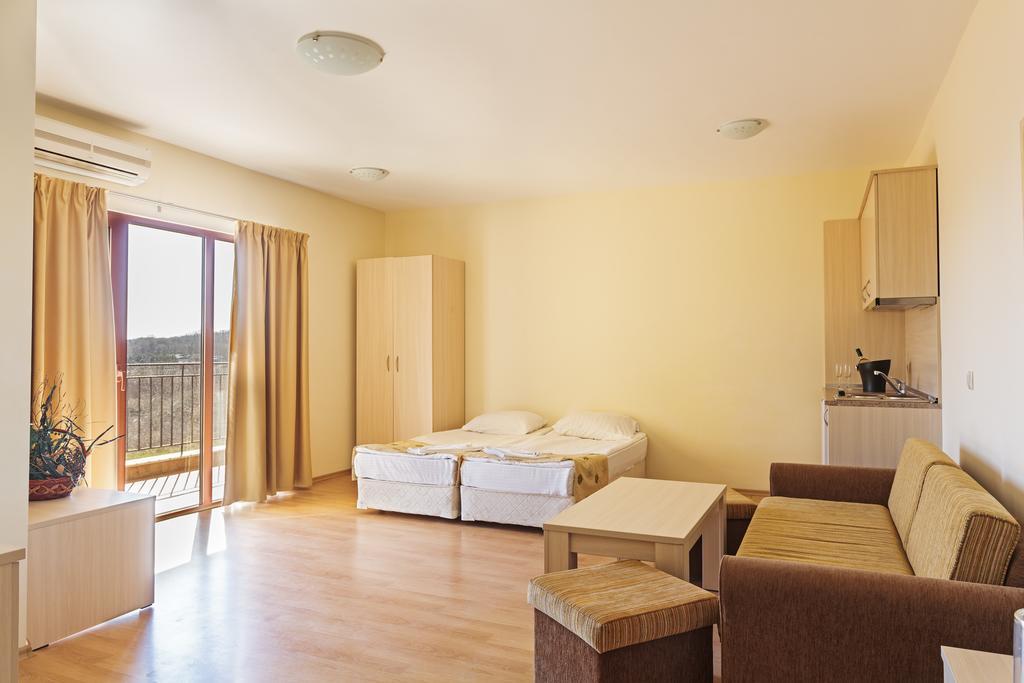 Serena Residence Aparthotel Sosopol Zimmer foto