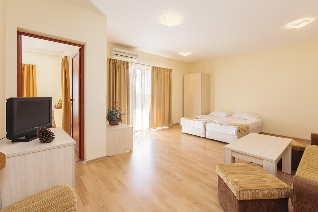 Serena Residence Aparthotel Sosopol Zimmer foto