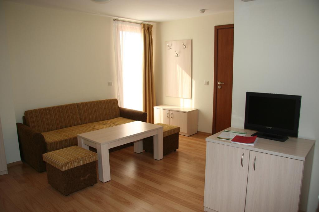 Serena Residence Aparthotel Sosopol Exterior foto