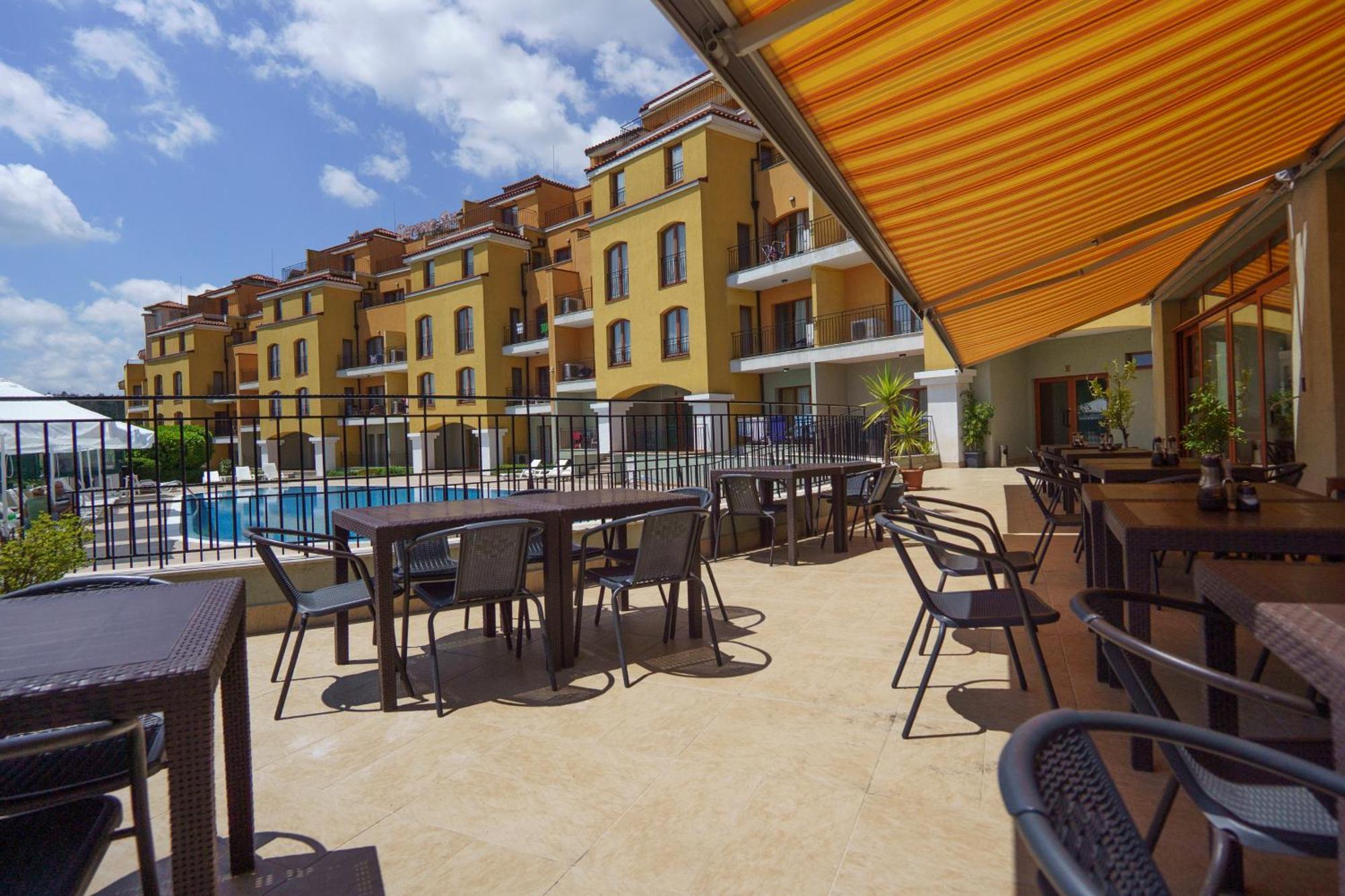 Serena Residence Aparthotel Sosopol Exterior foto