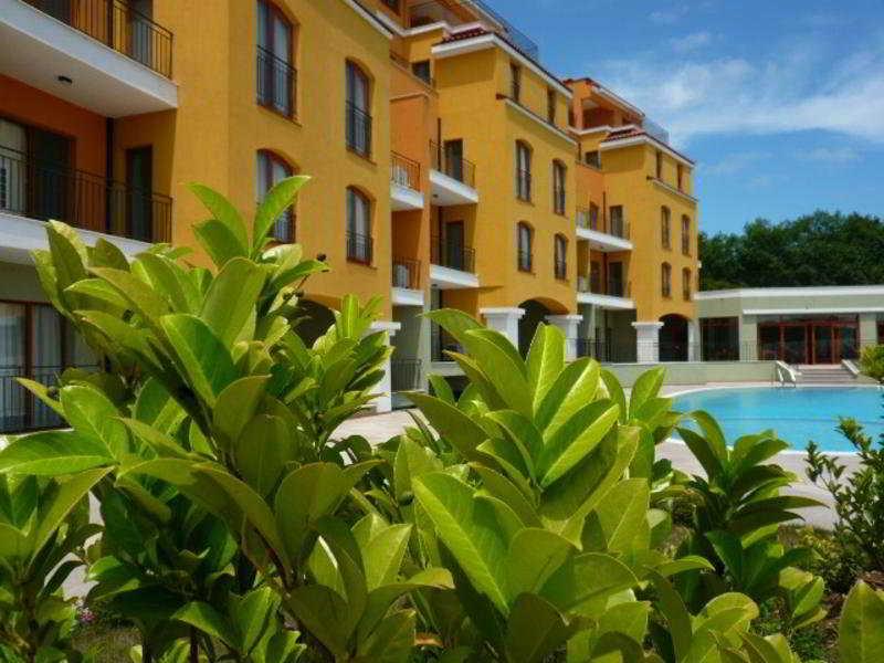 Serena Residence Aparthotel Sosopol Exterior foto