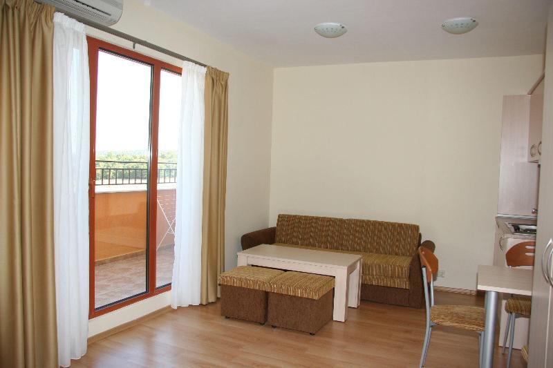 Serena Residence Aparthotel Sosopol Exterior foto